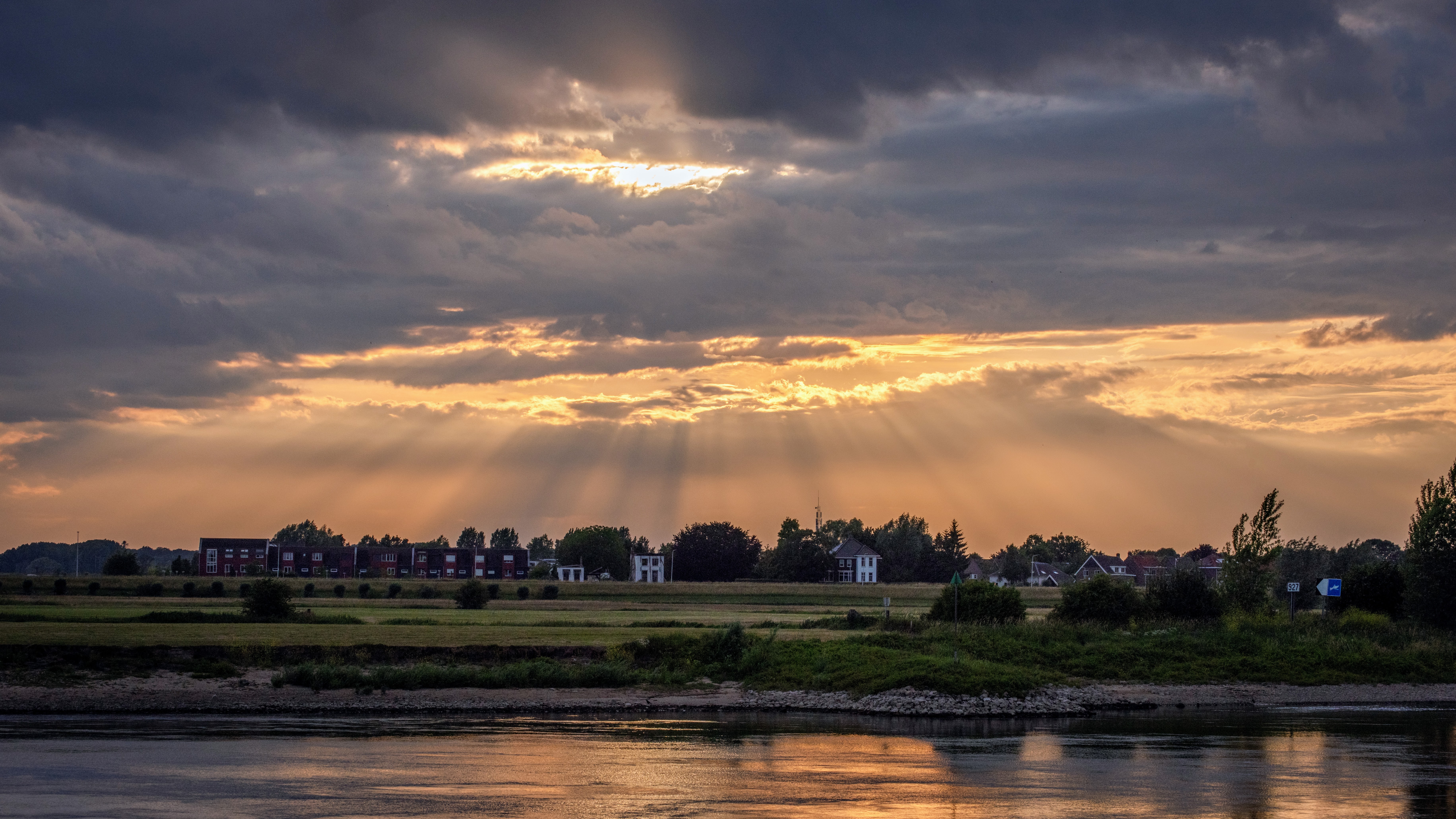 Ijssel sunset